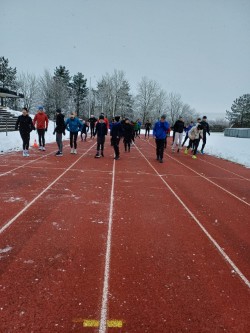 Vereinsübergreifend stark: Trainingswoche der Lauf-Talente trotz Ausfall des Landestrainers ein voller Erfolg