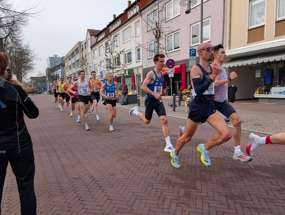 Tübingerinnen räumen bei DM 10 Kilometer Straße ab