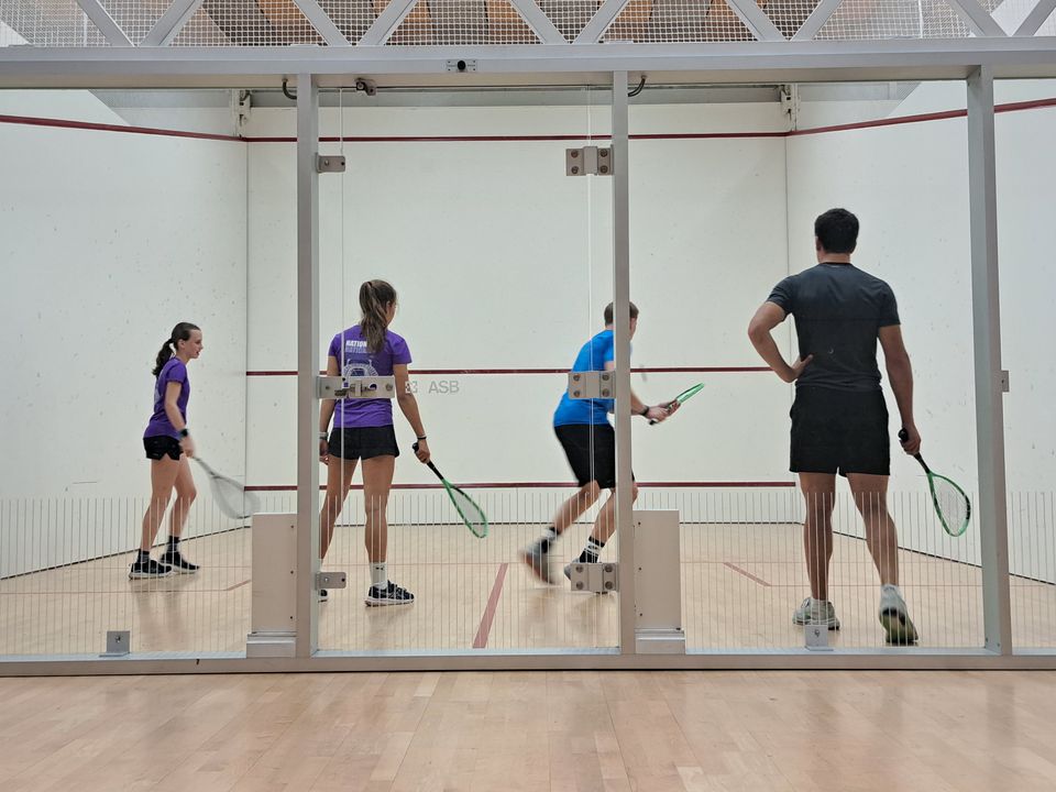Mehr oder weniger talentiert beim Squash