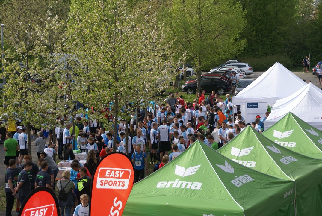 WLV Adventskalender Tag 23: ERIMA Firmenlauf Reutlingen