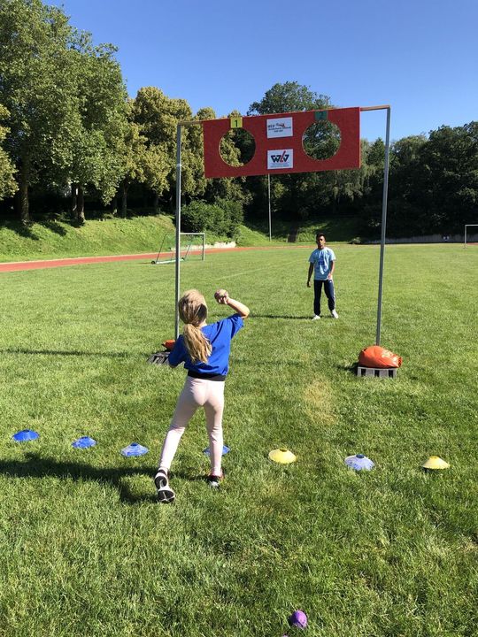 Über 200 Göppinger Kinder erfreuen sich an WLV Kinderleicht-Athletik VOR ORT