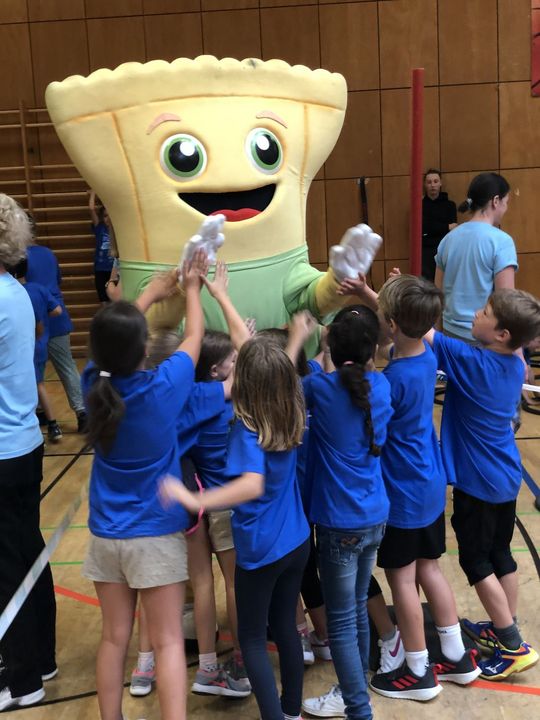 Ulmer Zehnkämpfer sorgen für Stimmung bei WLV Kinderleicht-Athletik VOR ORT 