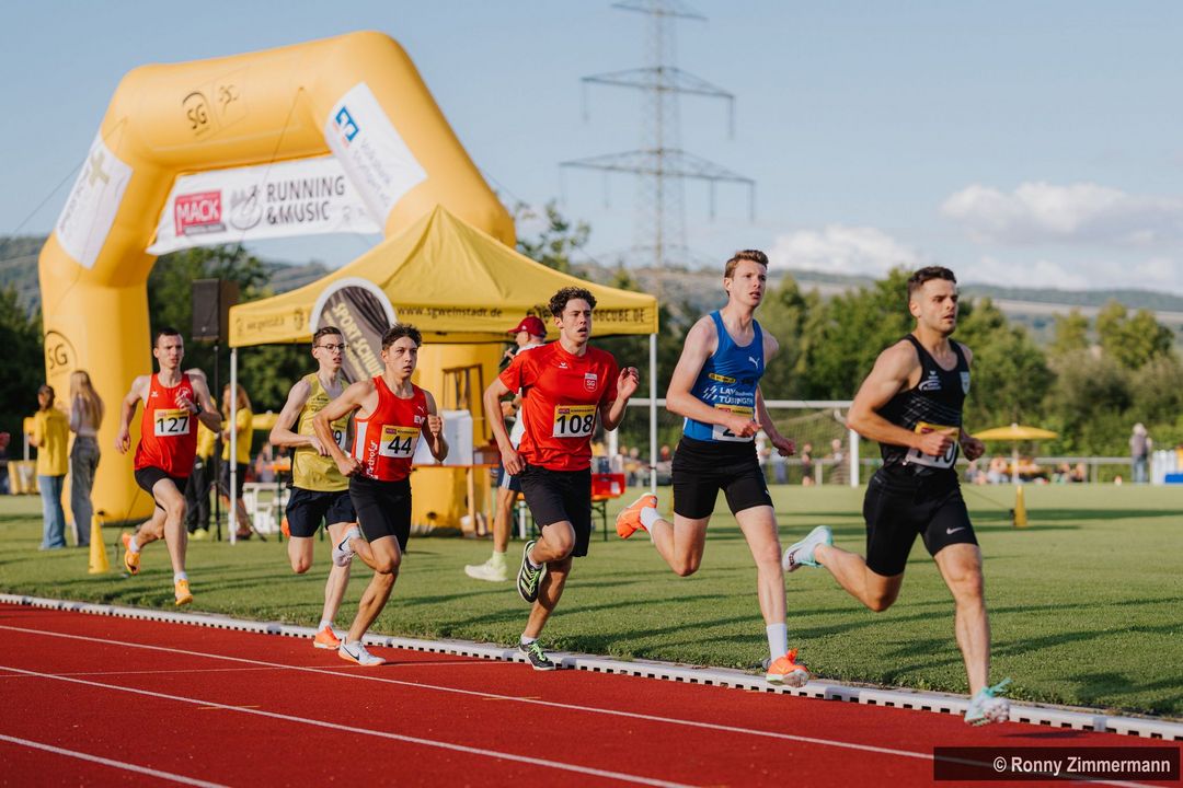 EM-Norm für Marielies Quehl bei der Running & Music Nacht in Weinstadt	