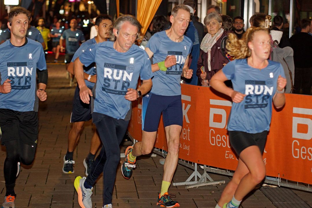 Stuttgart erleuchtet beim SportScheck Night Run