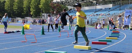 WLV Grundschule trifft Kinderleichtathletik startet in Heilbronn 