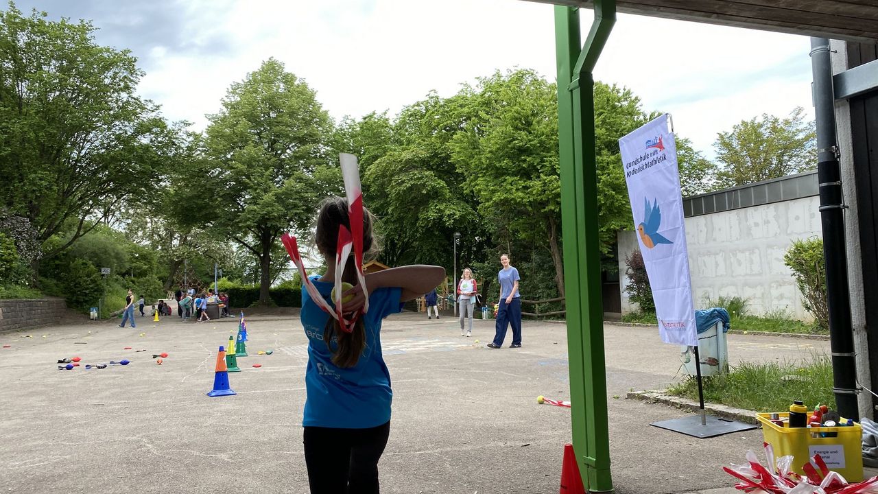 Grundschule trifft Kinderleichathletik Auftakt in Tübingen 