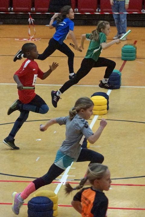 Sportliche Höchstleistungen und besondere Gäste beim KiLA-Pokal