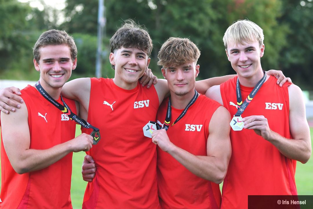 Morris Betting, Noah Vollmer, Moritz Feldmann, Marvin Flaig (MJU20 ESV Weil am Rhein)