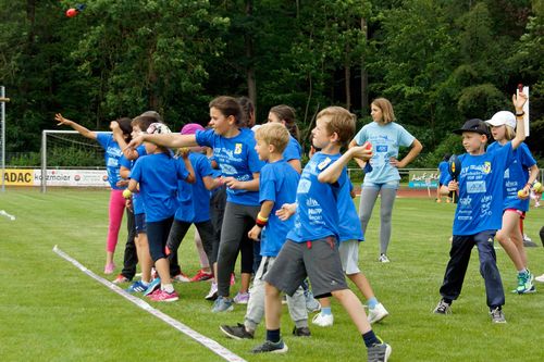 Kinderleichtathletik vor Ort am 28. Juni 2018 in Stuttgart-Degerloch