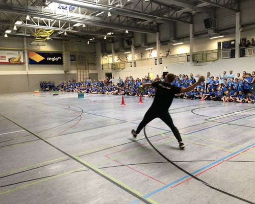 Ulmer Zehnkämpfer sorgen für Stimmung bei WLV Kinderleicht-Athletik VOR ORT 