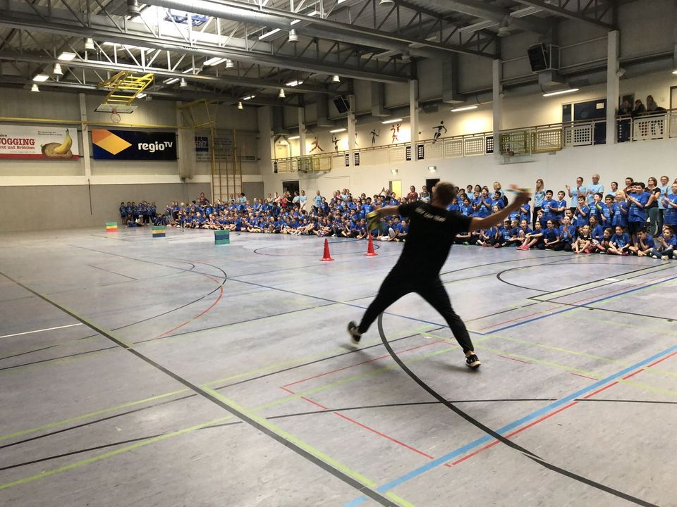 Ulmer Zehnkämpfer sorgen für Stimmung bei WLV Kinderleicht-Athletik VOR ORT 