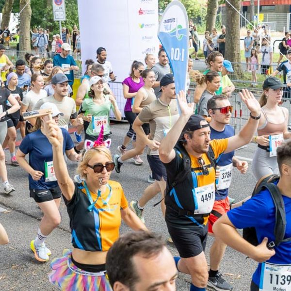 Mitlaufen. Mitfeiern. Mitten in Stuttgart.