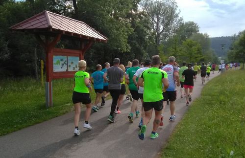 Nach dem großen Regen starteten beim Tuttlinger Run & Fun die Laufteams zum 3. Wertungslauf