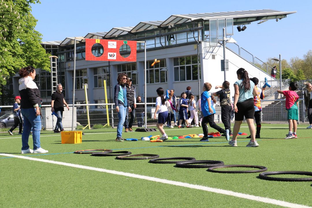 WLV Grundschule trifft Kinderleichtathletik startet in Heilbronn 