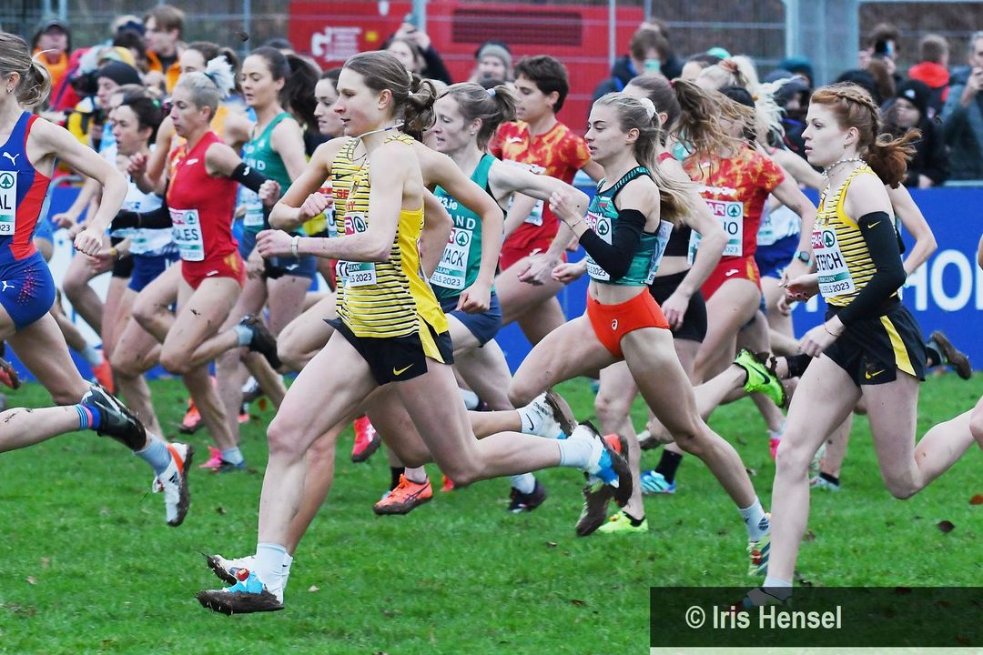 Cross-EM 2023 Brüssel: Zweimal Team-Silber für DLV-Nachwuchsläuferinnen