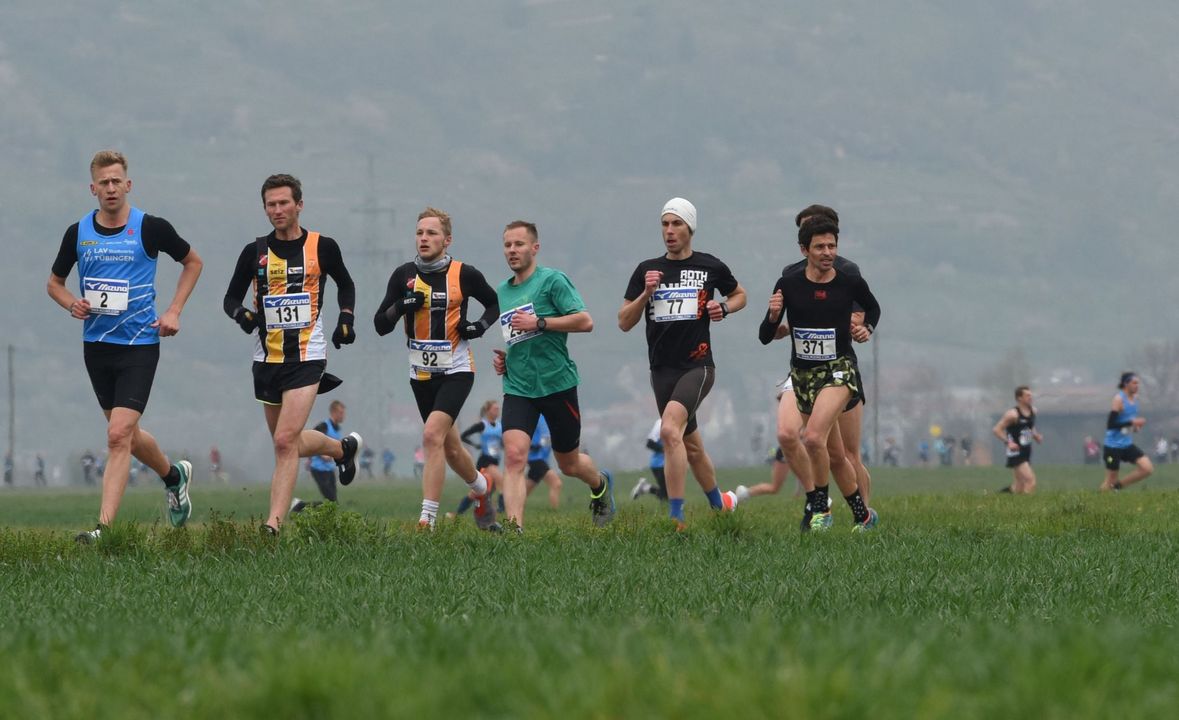 Schnelle Zeiten trotz kühler Witterung beim Osterlauf in Kiebingen