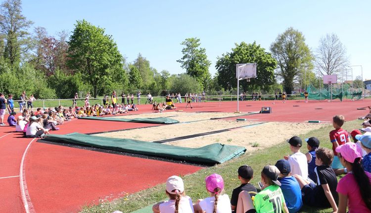 Eröffnungsveranstaltung der Schulprojektreihe „Grundschule trifft Kinderleichtathletik“ in Württemberg