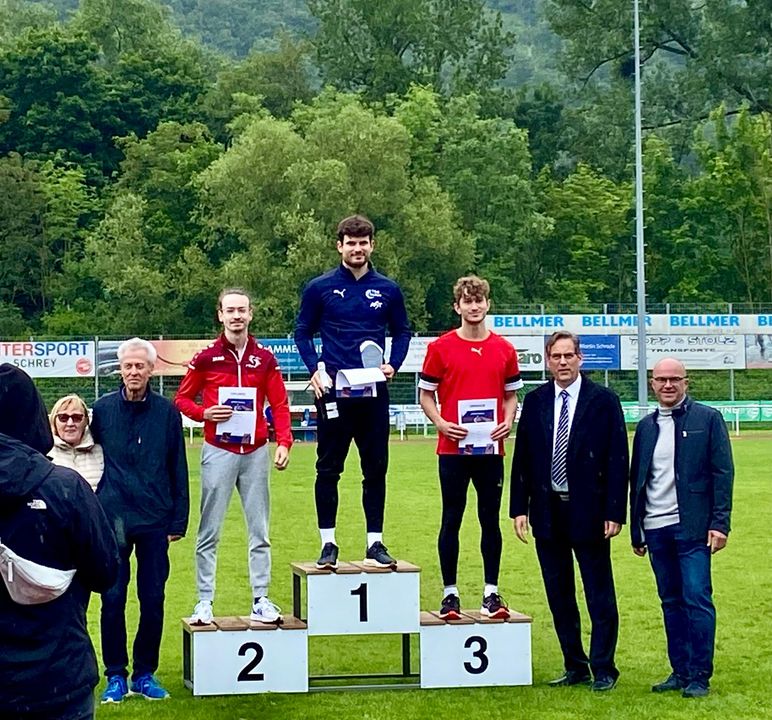 Sprintmeeting in Niefern mit tollen Leistungen und Wetterglück