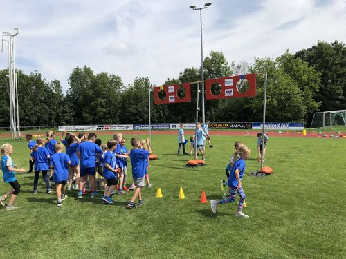 WLV Kinderleichtathletik VOR ORT und VR-Talentiade im Ernwiesenstadion - „Volles Haus“ mit rund 750 Kindern bei der Premiere der Doppelveranstaltung