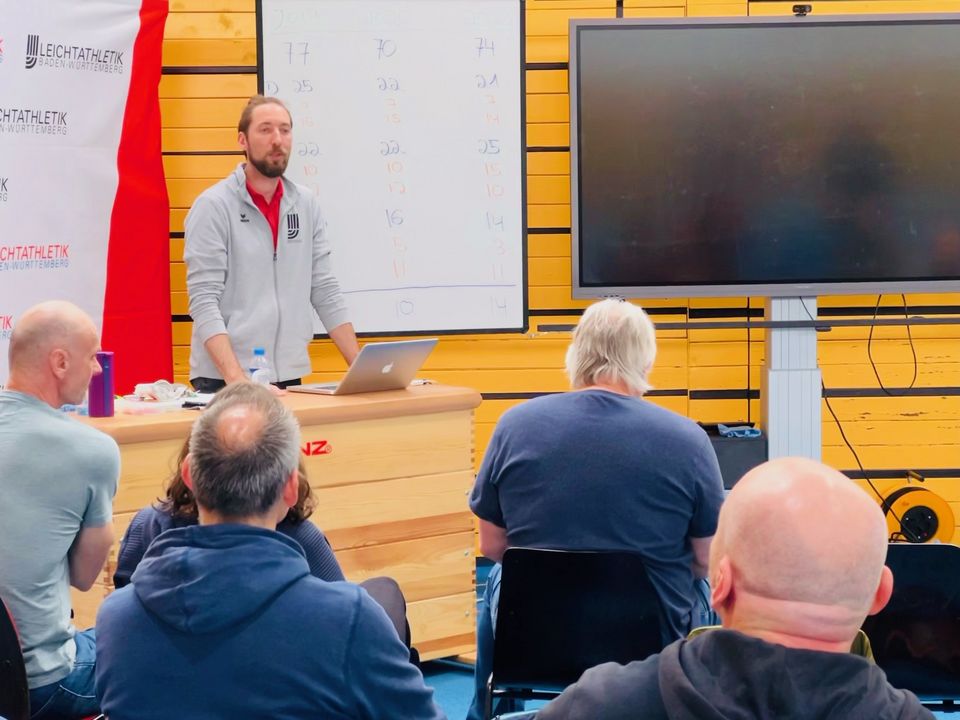 Sprung-Konferenz startet wieder durch