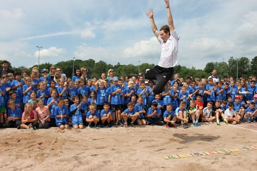 WLV Kinderleichtathletik VOR ORT und VR-Talentiade im Ernwiesenstadion - „Volles Haus“ mit rund 750 Kindern bei der Premiere der Doppelveranstaltung