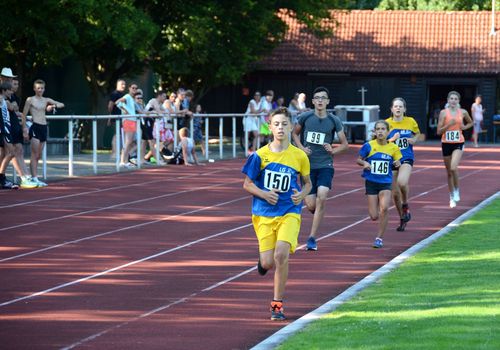 Jubiläum und starke Leistungen beim Run&Jump in Weissach im Tal  