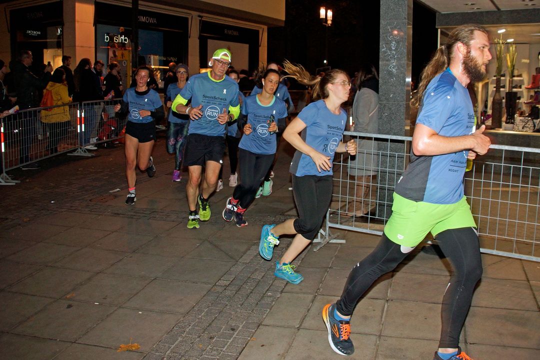 SportScheck RUN Stuttgart – Nachtlauf-Spektakel in der City