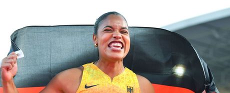 EM Tag 1: Bronze für Yemisi Mabry