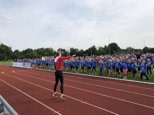 WLV Kinderleichtathletik VOR ORT und VR-Talentiade im Ernwiesenstadion - „Volles Haus“ mit rund 750 Kindern bei der Premiere der Doppelveranstaltung