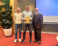 Der neue Kreisvorsitzende Jürgen Kerl (li.) mit Christian Hummel und WLV-Ehrenpräsident Fred Eberle (re.)