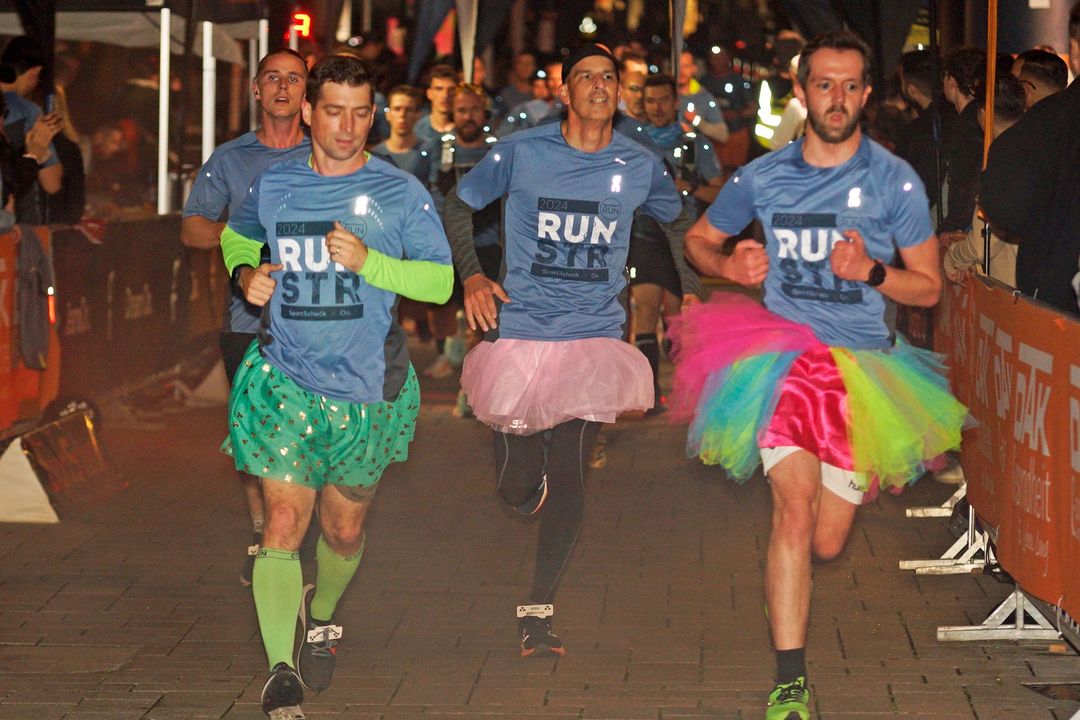 Stuttgart erleuchtet beim SportScheck Night Run