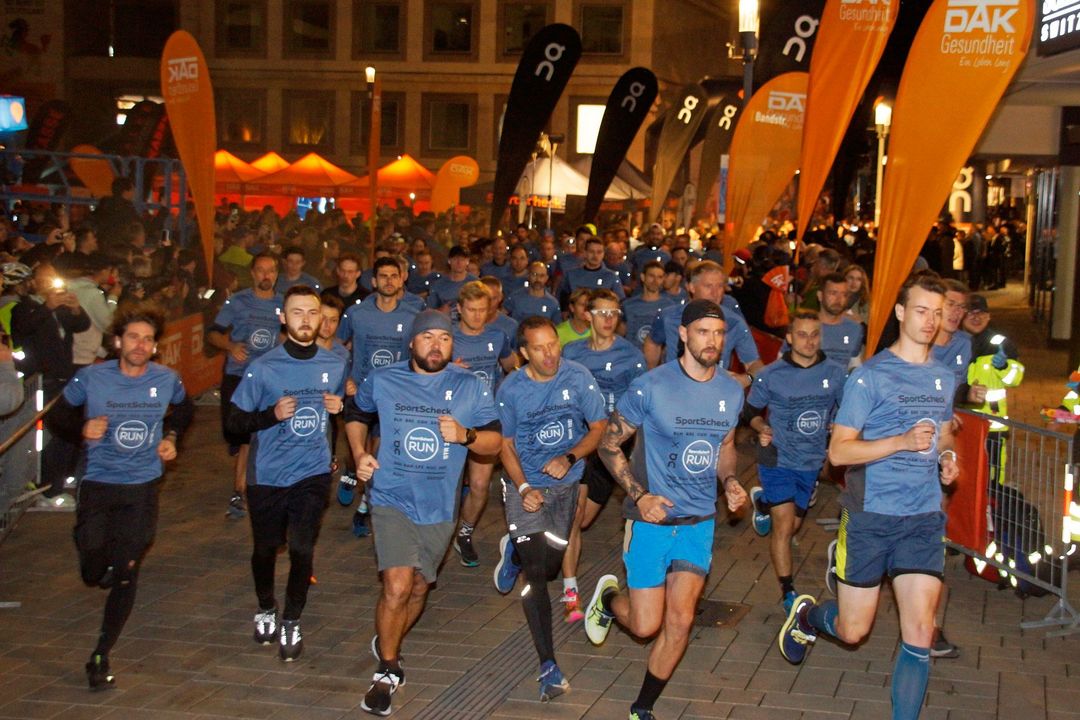 SportScheck RUN Stuttgart – Nachtlauf-Spektakel in der City
