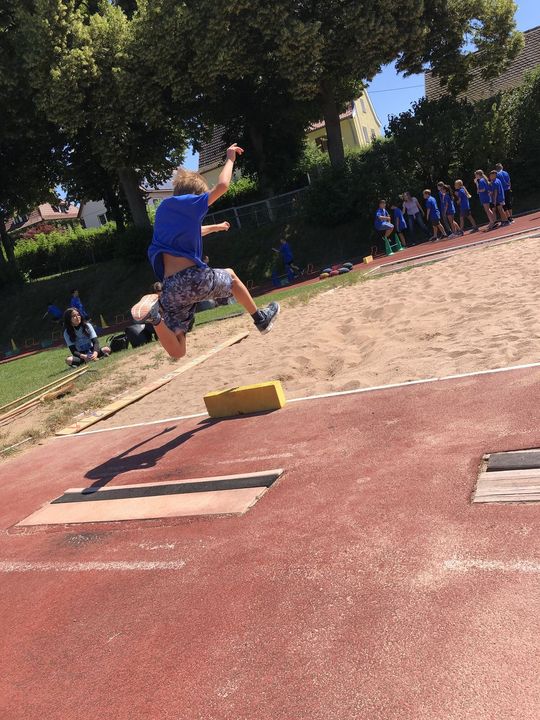 Über 200 Göppinger Kinder erfreuen sich an WLV Kinderleicht-Athletik VOR ORT