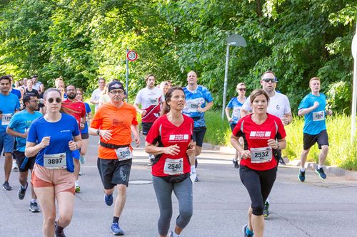 Countdown läuft – EM-Helden engagieren sich beim „Tag des Laufens“