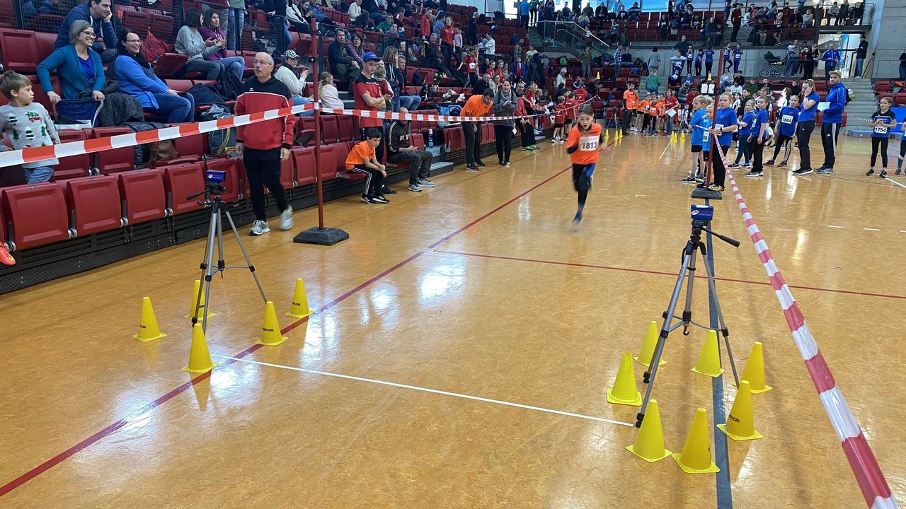 „Ein Fest der Kinderleichtathletik“: Begeisterung beim VR-Pokal Kinderleichtathletik des WLV in der SCHARRena Stuttgart