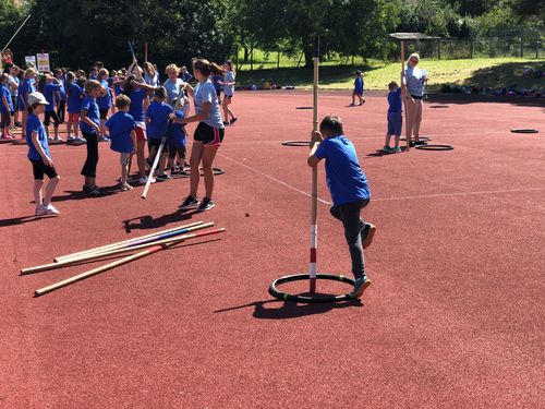 500 Kids powern sich bei WLV Kinderleicht-Athletik VOR ORT in Calw aus