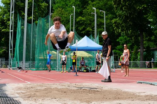 Neuer Stabhochsprung Weltrekord in Waiblingen aufgestellt