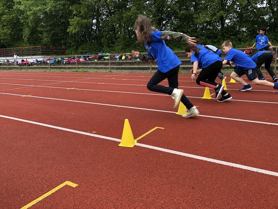 Indoor und Outdoor – WLV Kinderleicht-Athletik VOR ORT sorgt überall für Spaß