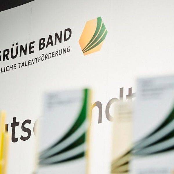 Leichtathletik-Vereine: Jetzt für das "Grüne Band" 2019 bewerben!